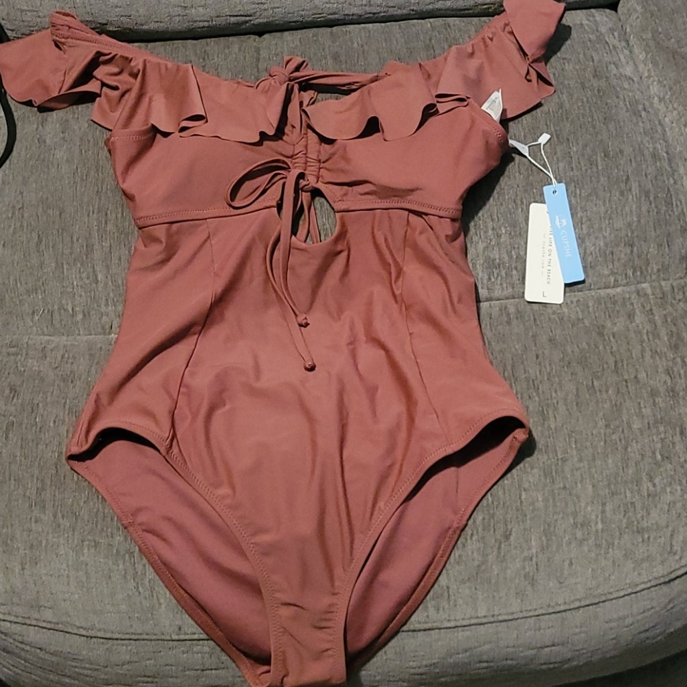 Bathing suit